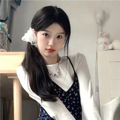 为黛茜小姐开车